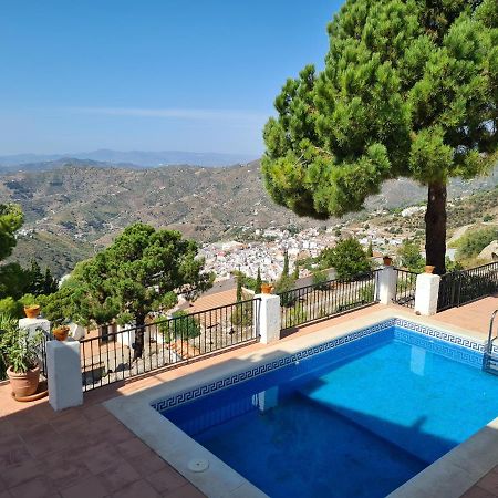 Lovely 2 Bed Apartment With Stunning Views & Pool Cómpeta Esterno foto