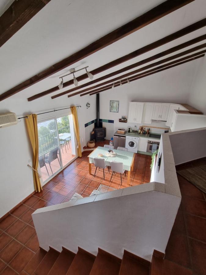 Lovely 2 Bed Apartment With Stunning Views & Pool Cómpeta Esterno foto