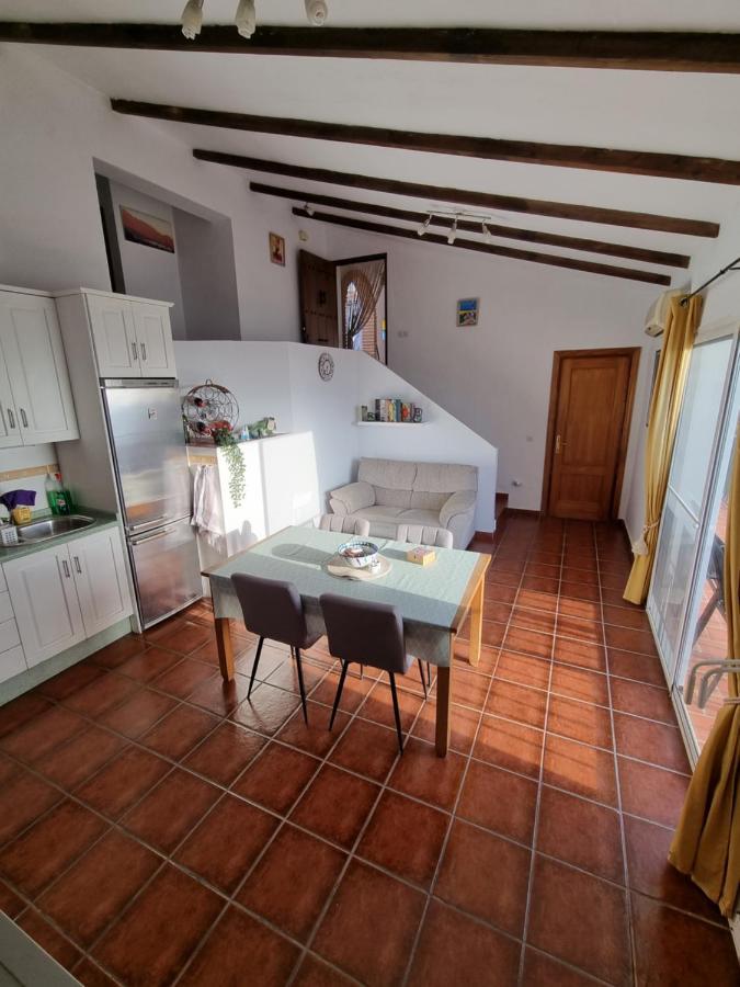 Lovely 2 Bed Apartment With Stunning Views & Pool Cómpeta Esterno foto