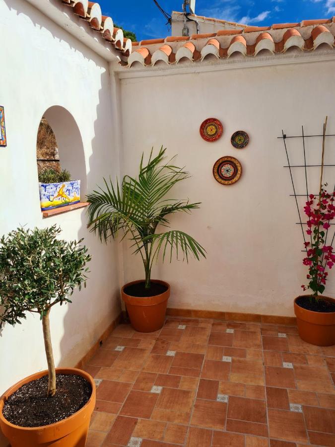 Lovely 2 Bed Apartment With Stunning Views & Pool Cómpeta Esterno foto
