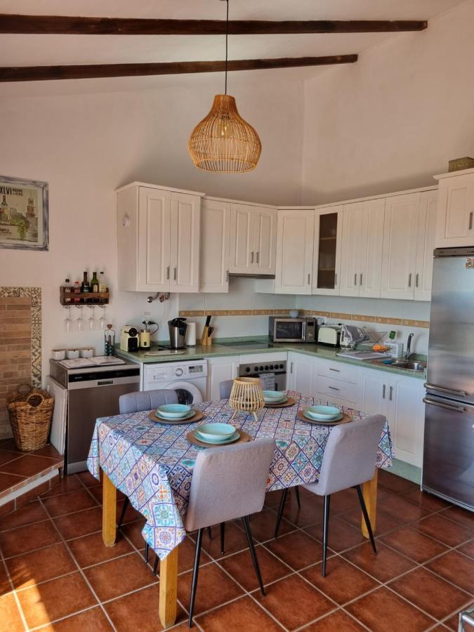 Lovely 2 Bed Apartment With Stunning Views & Pool Cómpeta Esterno foto